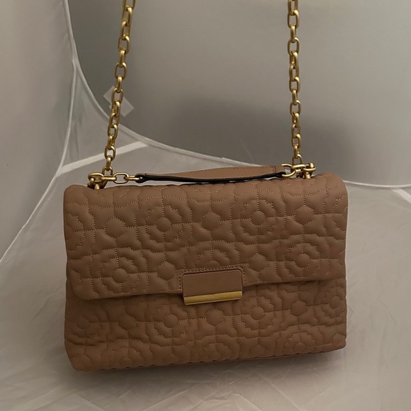 Antonio Melani Tan Quilted Chain Shoulder Bag - Picture 2 of 5